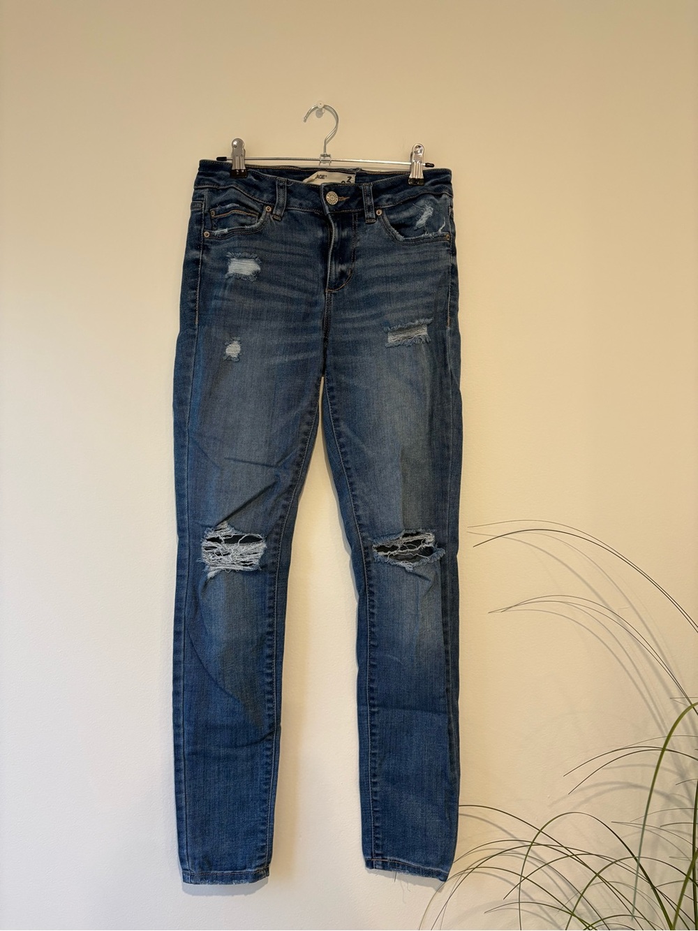 Garage Women's Dark Blue Ripped Skinny Jeans